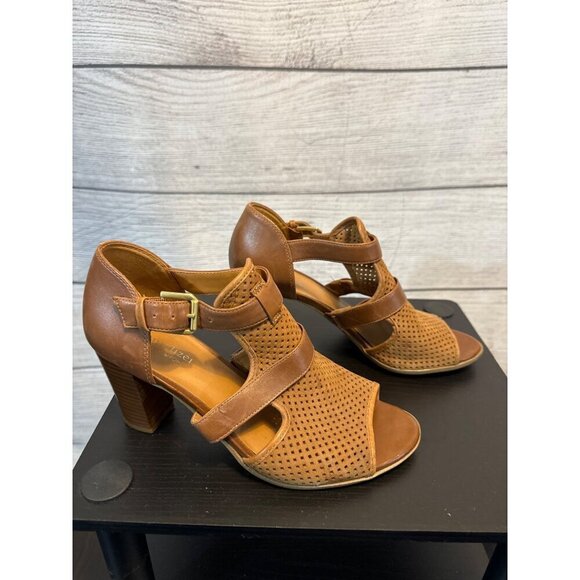 Naturalizer Tan Draft Sandal Size 7 - Picture 3 of 6